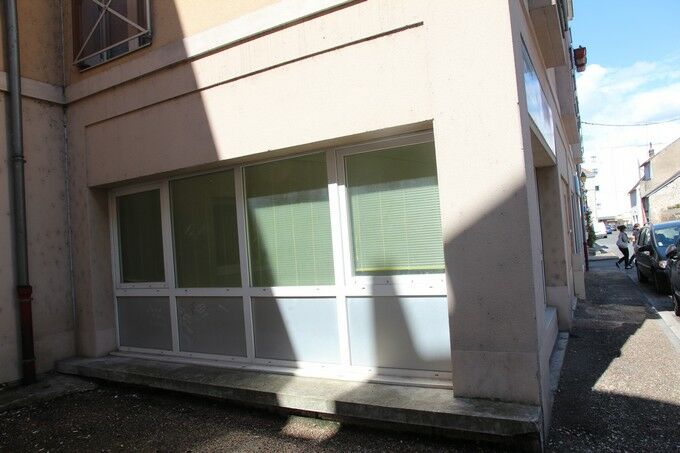 MOURE-01